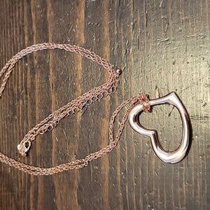 Premier Designs my hear necklace